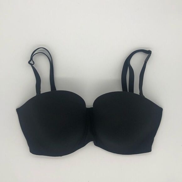 Victoria Secret  Bra NWT - Picture 1 of 3